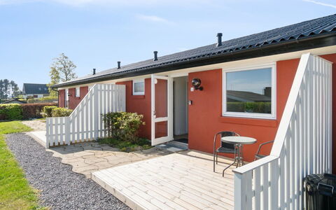 Kate - 300M from the Sea: Toit, Maison, Zone Résidentielle, Domicile, Biens, Chalet, Conception
