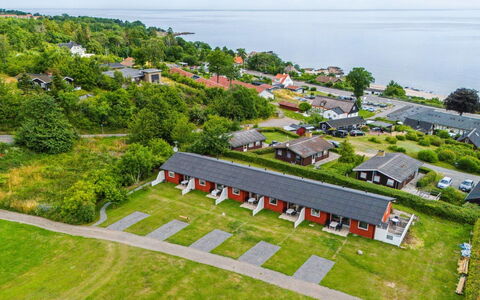Kate - 300M from the Sea: Toit, Maison, Zone Résidentielle, Domicile, Biens, Chalet, Conception