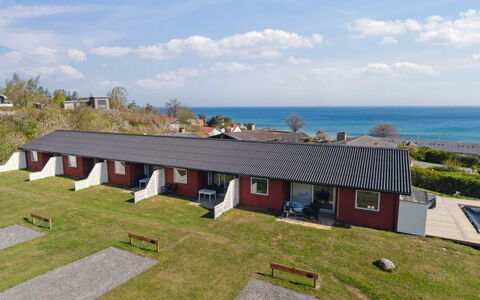 Kate - 300M from the Sea: Toit, Maison, Zone Résidentielle, Domicile, Biens, Chalet, Conception