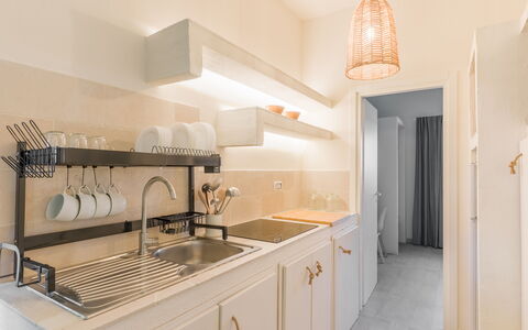 Ville Poggioreale: Design Intérieur, Comptoir, Bois, Cuisine, Sol, Meubles, Cabinetry, Sol, Éclairage, Domicile