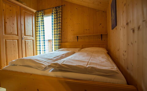Annaberg - Lungötz 400: Bois, Chambre, Dur, Tache De Bois, Chalet, Lit, Cabane En Rondins, Drap De Lit, Planche, Literie