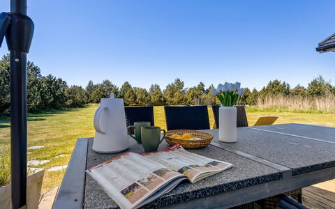 Danika - 1.5Km from the Sea: Maison, Domicile, Toit, Chalet, Biens, Aménagement Paysager, Batiments Jardin, Siding, Ferme