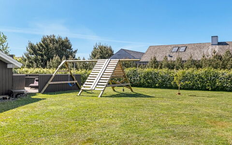 Delko - 650M from the Sea: Maison, Toit, Domicile, Chalet, Biens, Ferme, Villa, Porche, Siding