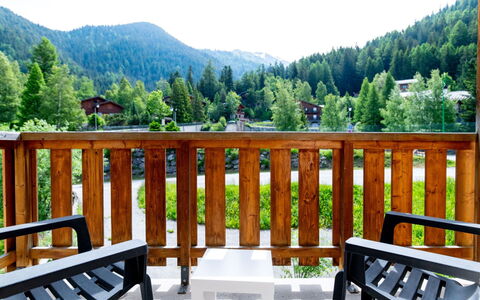 La Turra: Station De Montagne, Chaîne De Montagnes, Mélèze, Vallée, Tache De Bois, Alpes, Crête, Dur, Chaise