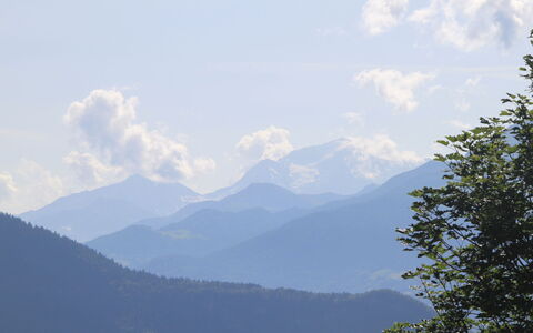 T du Morel a: Montagne, Ciel, Montagnes Relief, La Nature, Colline, Végétation, Chaîne De Montagnes, Nuage, Montagnes, Station De Montagne