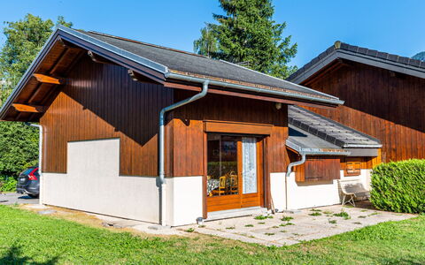 Chalet: Bois, Toit, Maison, Chalet, Domicile, Siding, Porte, Batiments Jardin, Aménagement Paysager, Dur
