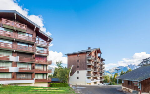 Les Eterlous: Appartement, Station De Montagne, Chaîne De Montagnes, L'Hiver, Neige, Condominium, Alpes, Gelé, Glacial Relief, Balcon