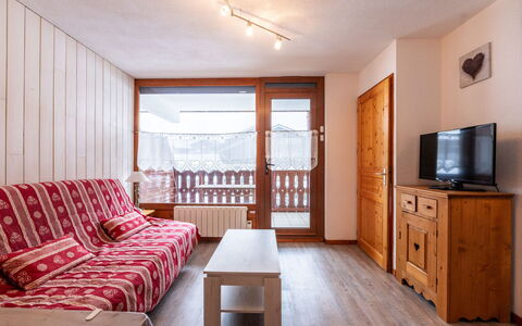 Morillon 651: Appartement, Dur, Tache De Bois, Balcon, Planche, Neige, Alpes, Glacial Relief, Parquet