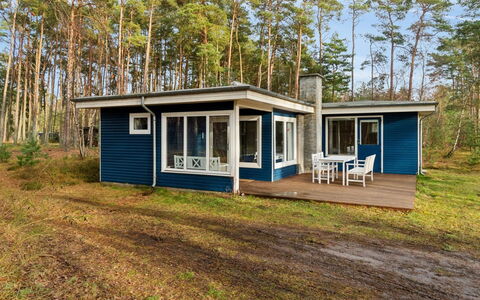 Pisana - 300M from the Sea: Meubles, Bois, Chaise, Design Intérieur, Tache De Bois, Matériau Naturel, Dur, Salon, Accoudoir, Conception