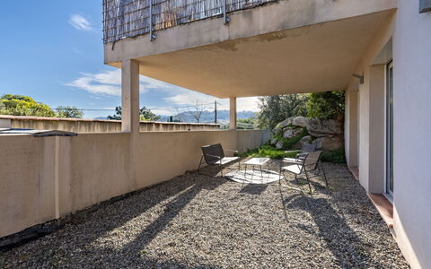 Casa Caminu: Bateau, Appartement, Navire, Balcon, Mobilier De Jardin, Chaise, Marina, Architecture Navale, Port, Port