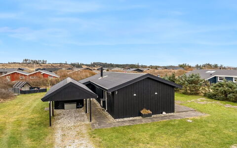 Erblin - 400M from the Sea: Chaîne De Montagnes, Vallée, Village De Montagne, Ville Resort