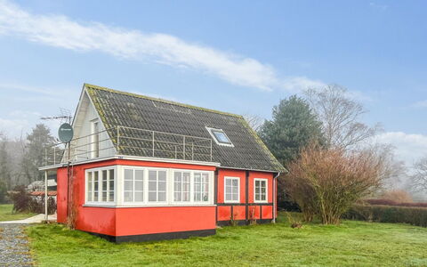 Hakon - 40M from the Sea: Maison, Toit, Domicile, Chalet, Cabanon, Batiments Jardin, Siding, Cour, Cabane En Rondins, Cabane