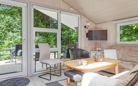 Gorica - 30Km from the Sea: Bois, Design Intérieur, Sol, Sol, Meubles, Plafond, Domicile, Pièce, Salon, Canapé