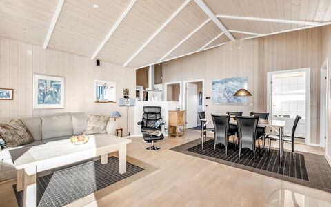 Asgard - 800M to the Fjord: Bois, Sol, Design Intérieur, Domicile, Sol, Plafond, Parquet, Salon, Dur