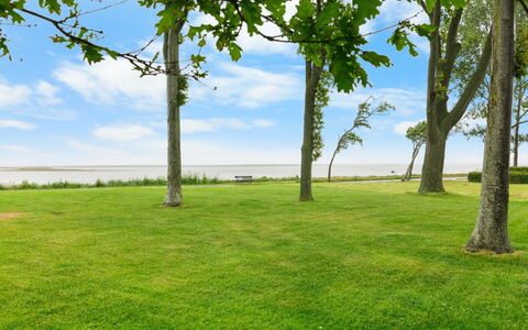 Kari - 50M from the Sea: Appartement, Condominium, Biens, Balcon, Villa, Hôtel