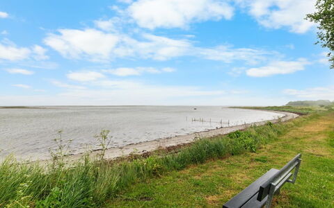 Kari - 50M from the Sea: Appartement, Condominium, Biens, Balcon, Villa, Hôtel