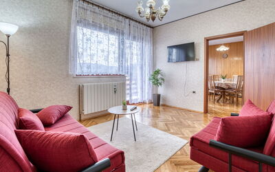 Logement:&nbsp;Maklen 102.2