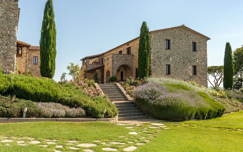 Torre Antica: Jardin, Aménagement Paysager, Cour, Villa, Hacienda, Jardin Botanique, Passerelle, Haie, Ferme