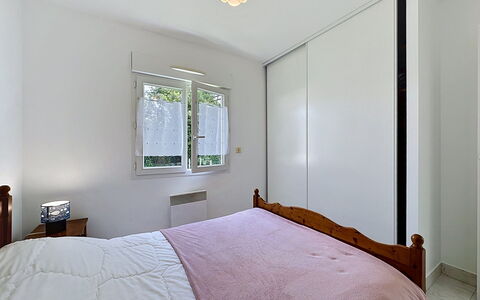 Le Chant des Sables: Lit, Chambre, Design Intérieur, Sol, Sol, Bois, Meubles, Drap De Lit, Literie, Pièce