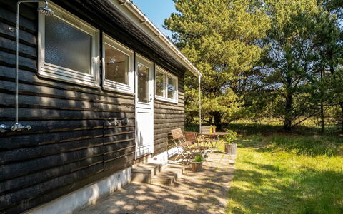 Hansa - 3Km from the Sea: Bois, Domicile, Porche, Plate-Forme, Dur, Toit, Tache De Bois, Parquet, Eco Hôtel