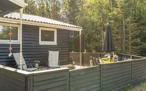 Hansa - 3Km from the Sea: Bois, Domicile, Porche, Plate-Forme, Dur, Toit, Tache De Bois, Parquet, Eco Hôtel