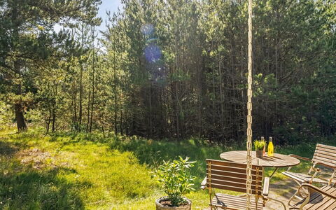 Hansa - 3Km from the Sea: Bois, Domicile, Porche, Plate-Forme, Dur, Toit, Tache De Bois, Parquet, Eco Hôtel
