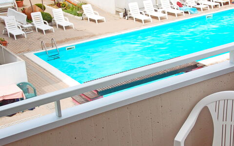 Marconi Seaside Residence, Pool, Wifi, Abruzzo: Piscine, Mobilier De Jardin, Loisir, Recours, Meubles, Balancelle, Vacances, Hôtel, Chaise, Centre De Loisirs