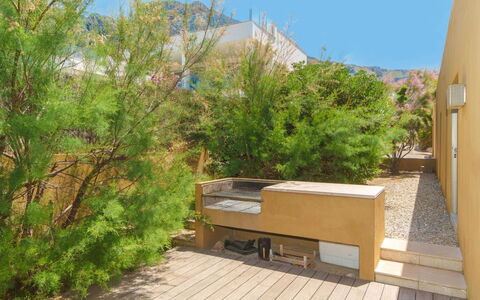 Enigma: Meubles, Mobilier De Jardin, Chaise, Jardin, Pot De Fleur, Patio, Tableau De Plein Air, Biens, Plante D'Appartement, Aménagement Paysager