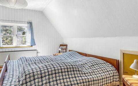 Ibbe - 3.5Km from the Sea: Chambre, Lit, Bois, Drap De Lit, Literie, Design Intérieur, Linge, Sol, Sol, Meubles