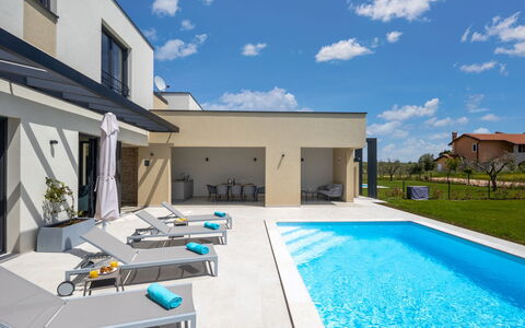 Stella & Alba: Domicile, Chalet, Biens, Ombre, Jardin, Arrière-Cour, Cour, Hacienda, Aménagement Paysager, Batiments Jardin