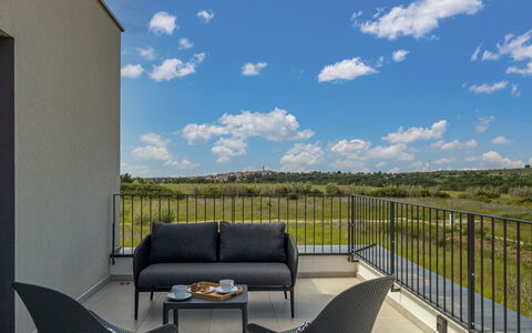 La Perla: Domicile, Chalet, Biens, Ombre, Jardin, Arrière-Cour, Cour, Hacienda, Aménagement Paysager, Batiments Jardin