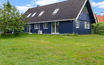 Gravers - 150M from the Sea