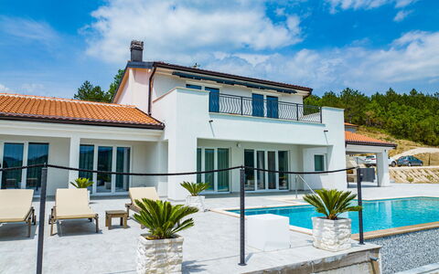 Villa Bella: Bleu, Domicile, Zone Résidentielle, Piscine, Recours, Biens, Villa, Balcon, Eco Hôtel, Ombre