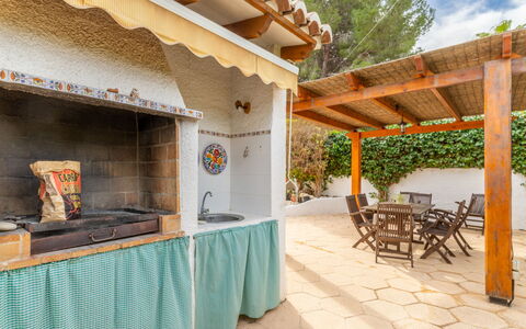 Carlota: Jardin, Ombre, Mobilier De Jardin, Recours, Arrière-Cour, Piscine, Tuile, Conception, Aménagement Paysager, Eco Hôtel