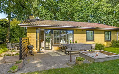 Matild - 250M from the Sea