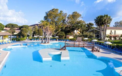Nature & Country Resort Near The sea: Recours, Piscine, Loisir, Ville Resort, Eco Hôtel, Villa, Vacances, Balancelle