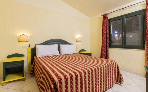 Nature & Country Resort Near The sea: Meubles, Design Intérieur, Sol, Sol, Plafond, Recours, Chaise, Hôtel, Piscine, Plante D'Appartement