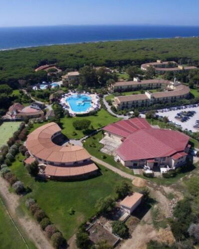 Nature & Country Resort Near The sea