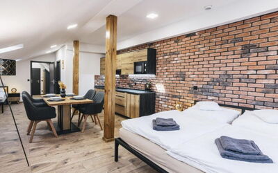 Logement:&nbsp;Historic Centre 100.2