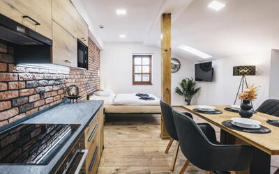 Logement:&nbsp;Historic Centre 100.2