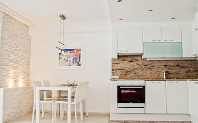 Logement:&nbsp;Cristal 649.8