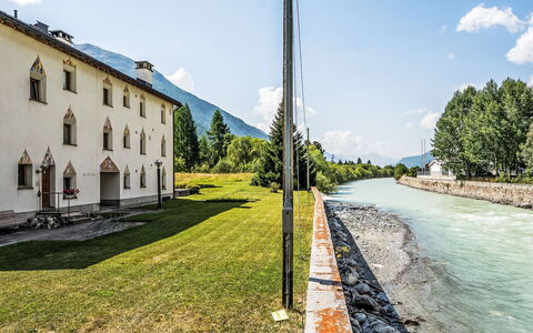 Chesa Alossa: Chaîne De Montagnes, Vallée, Alpes, Réservoir, Pont, Réflexion, Loch, Glacial Relief, Meteorologique Phénomène