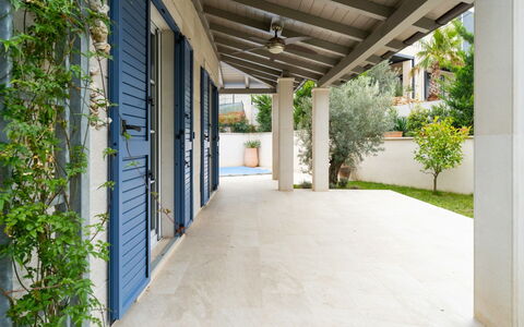 Mala: Piscine, Zone Résidentielle, Condominium, Appartement, Recours, Biens, Ombre, Villa, Hacienda, Manoir