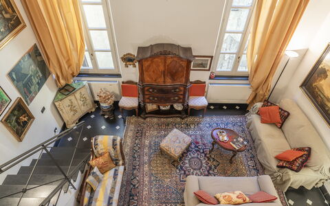 Portello Square Lux Apartment Genova: Meubles, Design Intérieur, Mur, Bois, Sol, Sol, Salon, Éclairage, Pièce, Canapé