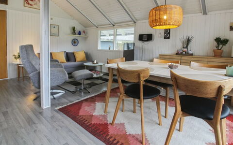 Rosalie - 29Km from the Sea: Biens, Ombre, Allée, Ferme