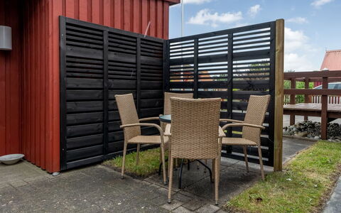 Jantje - 200M from the Sea: Bois, Domicile, Porche, Plate-Forme, Dur, Toit, Tache De Bois, Parquet, Eco Hôtel