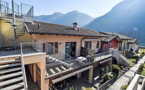 Endine Pool Apartment: Navire, Bateau, Appartement, Marina, Mobilier De Jardin, Ombre, Bateaux Et Nautique - Materiel Et Fournitures, Balcon, Recours, Quai
