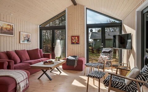Angelie - from the Sea: Bois, Plafond, Design Intérieur, Meubles, Chalet, Salon, Domicile, Sol, Canapé, Pièce