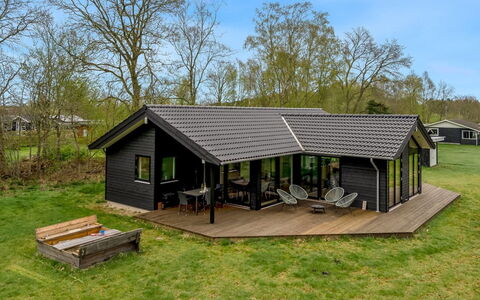 Angelie - from the Sea: Toit, Chalet, Domicile, Siding, Batiments Jardin, Porche, Biens, Cabanon, Cabane En Rondins, Ferme