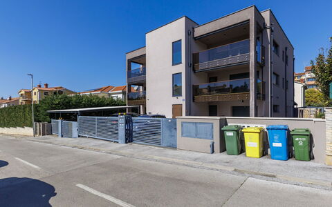 Marina: Piscine, Mobilier De Jardin, Composite, Ombre, Recours, Loisir, Eco Hôtel, Jardin, Aménagement Paysager, Cour